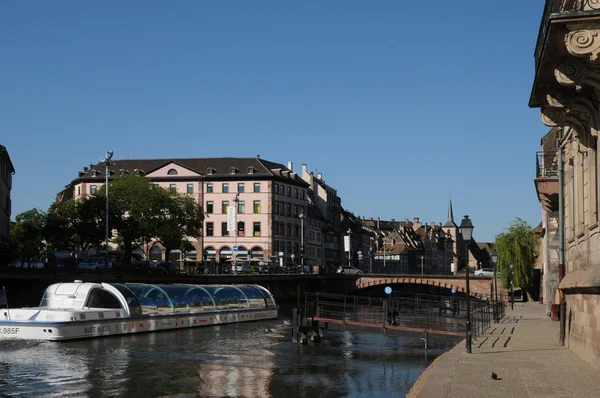 Alsazia, antico e storico quartiere di Strasburgo — Foto Stock