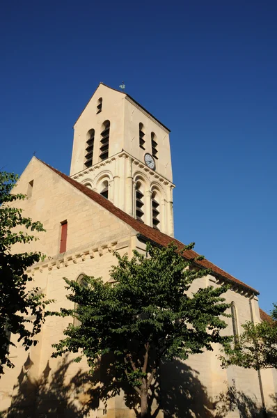 Франція, церква Верней сюр Сен — стокове фото