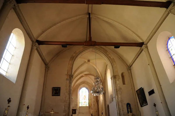 Yvelines, la chiesa di Septeuil — Foto Stock