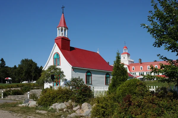 Quebec, a történelmi kápolna Tadoussac — Stock Fotó