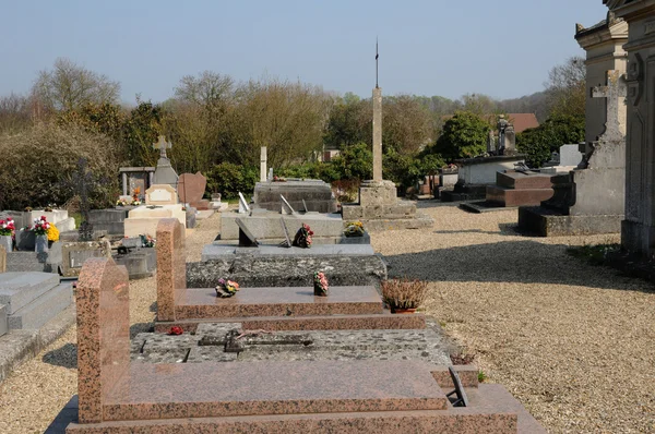 Francia, il cimitero di Condecourt in Val d'Oise — Foto Stock
