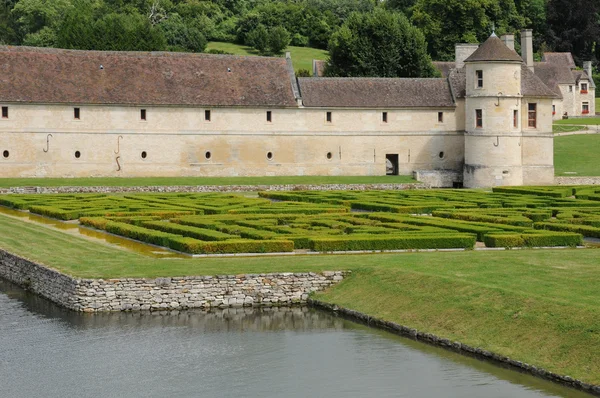 Renaissance kasteel in het domaine de villarceaux — Stockfoto