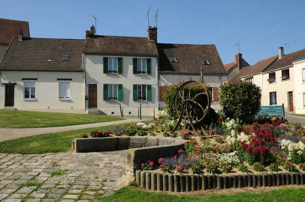 村庄的厄尔 auneau et 卢瓦尔 — 图库照片