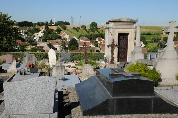 Yvelines, kyrkogården av jumeauville — Stockfoto