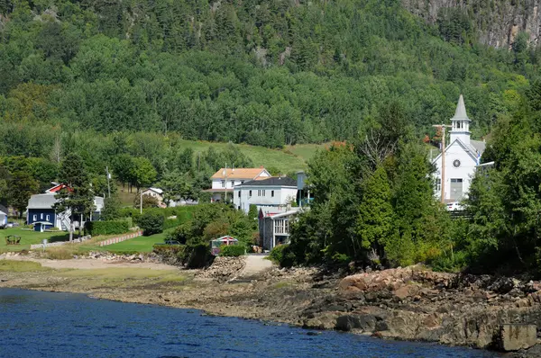 Quebec, il villaggio di Sainte Rose du Nord — Foto Stock