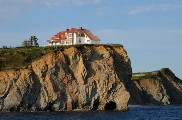 Quebec, de kust van perce in gaspesie — Stockfoto