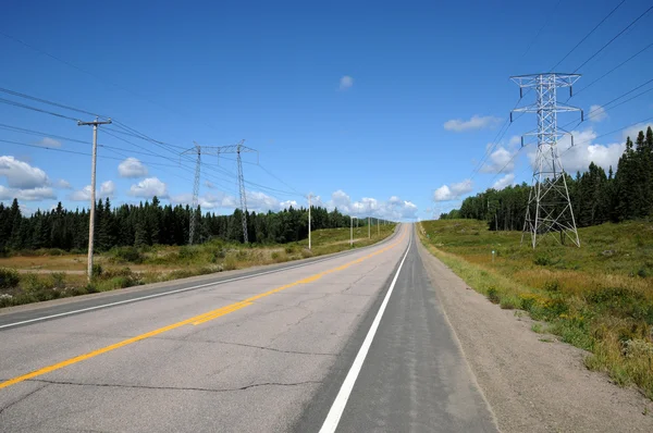 The road number 169 between Quebec and Saint Jean lake — Stock Photo, Image