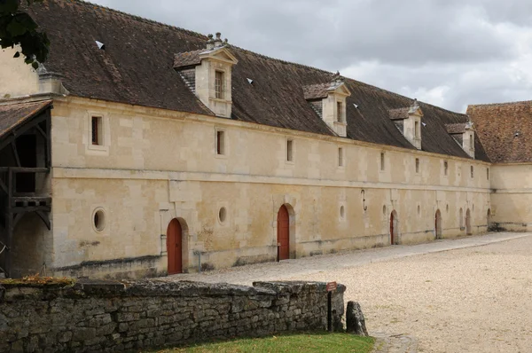 Val d Oise, establo renacentista del castillo de villarceaux — Foto de Stock