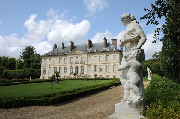 Frankreich, klassisches Schloss in der Domaine de villarceaux — Stockfoto