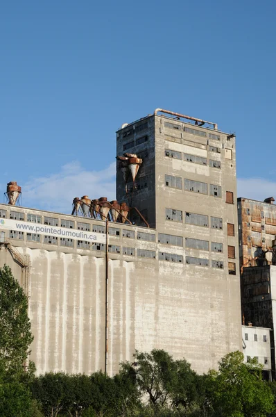 Canadá, o velho silo em Montreal — Fotografia de Stock
