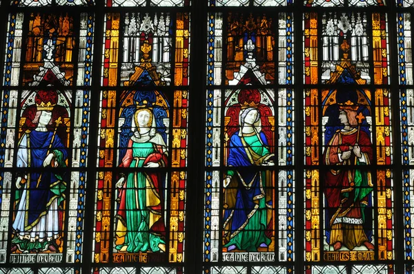 Енциклопедичний церкви Мант La Джолі — стокове фото