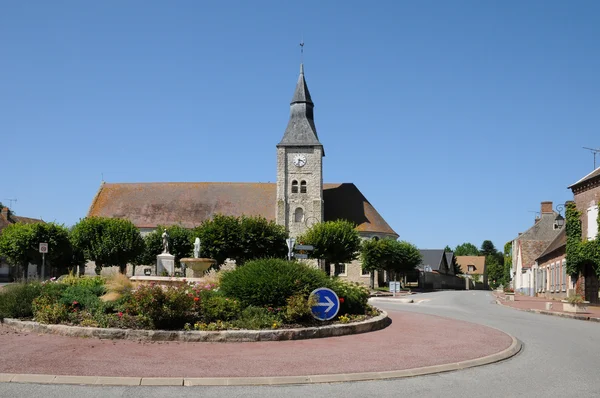 França, a igreja de Bourdonne — Fotografia de Stock