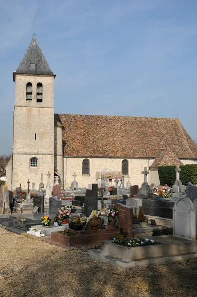 Франція, Церква Сен-Eloi у Les Menuls — стокове фото