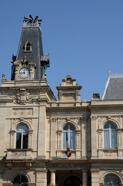 Frankreich, das Rathaus von meulan — Stockfoto