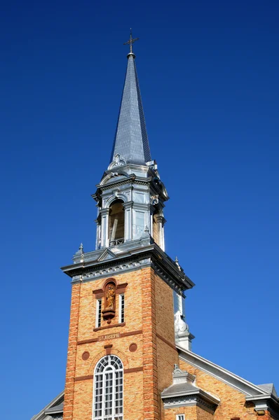 Quebec, la storica chiesa di Tracadieche carleton — Foto Stock