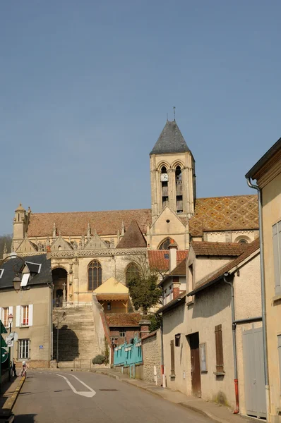 A igreja de Notre Dame de Vetheuil — Fotografia de Stock
