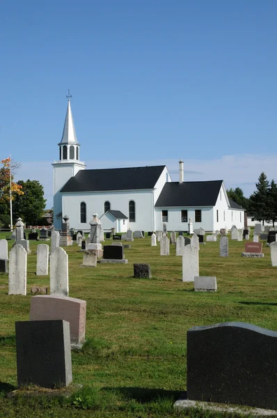 Quebec, the Saint Andrewl church of Richmond — Stock Photo, Image