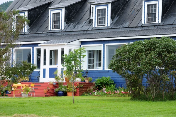 Quebec, den lilla byn perce i gaspesie — Stockfoto