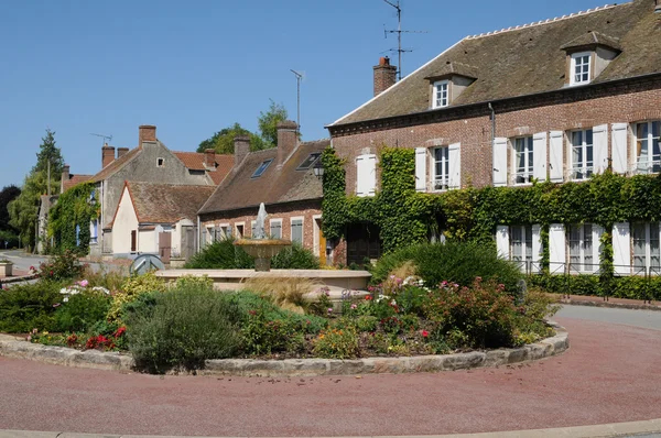 Иль-де-Франс, в деревне bourdonne в les yvelines — стоковое фото