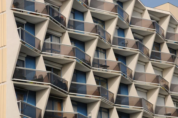 Building in Plaisir in Les Yvelines — Stock Photo, Image