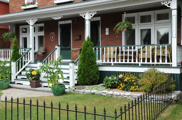 Quebec, hus i staden av levis i chaudiere appalaches — Stockfoto