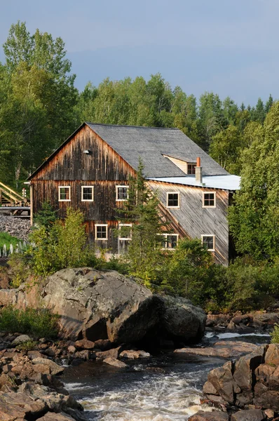 Quebec, le moulin des pionniers la dore — Stok fotoğraf