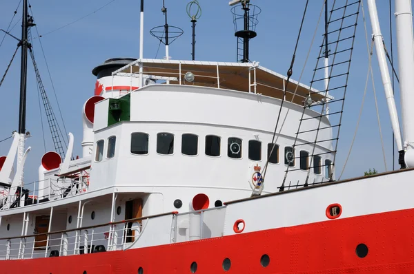 Quebec, barca nello storico museo navale di L Islet sur mer — Foto Stock