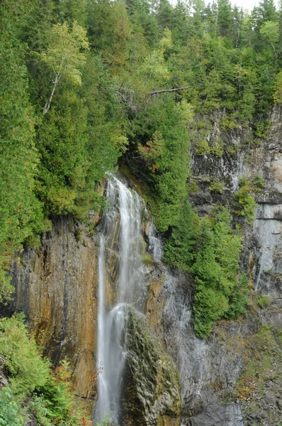 Quebec, la chute een philomene in saint alexandre des lacs — Stockfoto