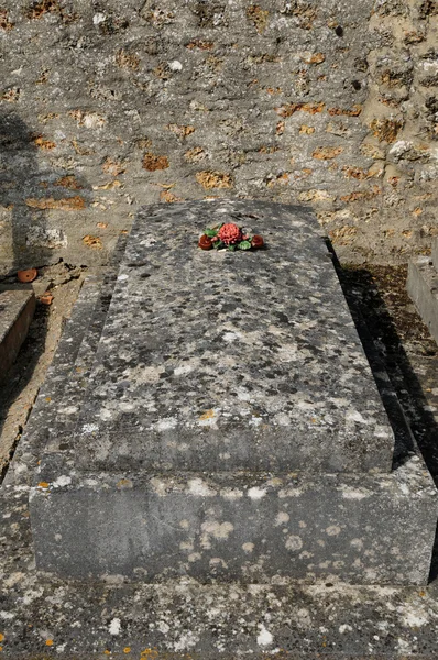 Ile de france, wy DIT joli Köyü val d'mezarlık oise — Stok fotoğraf