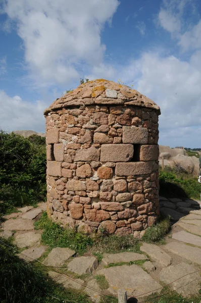 Oude sentry doos in ploumanac h in Bretagne — Stockfoto