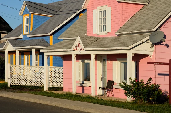 Μπλε και ροζ σπίτια — Φωτογραφία Αρχείου