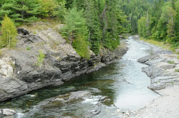 Quebec, assemetquagant rivier in matapedia in gaspesie — Stockfoto