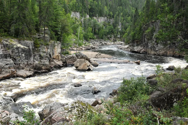 Quebec, Parc de la Caverne Trou de la Fee in Desbiens — Stock Photo, Image