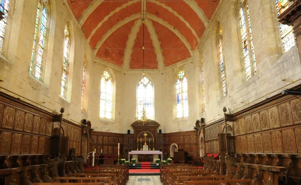 Normandía, la iglesia colegiata de Ecouis en l Eure — Foto de Stock
