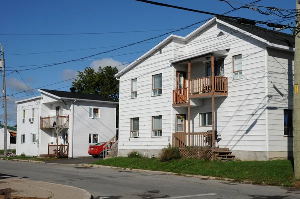 Québec ; le village pittoresque de Roberval — Photo