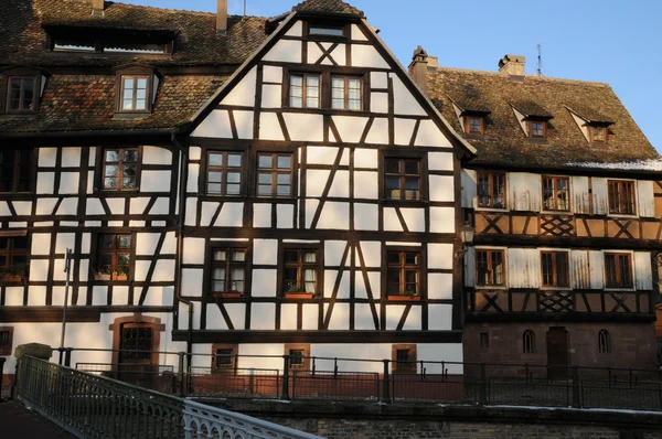 Bas-Rhin, старі будівлі в Страсбурзі — стокове фото