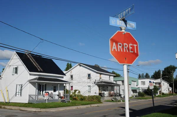 Quebec; el pintoresco pueblo de Roberval — Foto de Stock