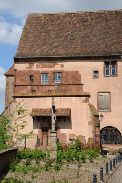 Bas-rhin, staré biskupského hradu v saverne — Stock fotografie