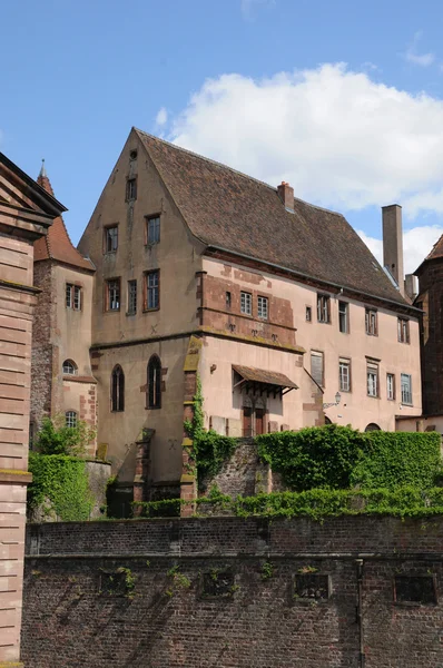 Bas Rhin, old episcopal castle in Saverne — Stock Photo, Image