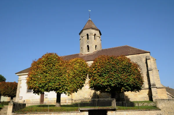 Kościół z kres w val d oise — Zdjęcie stockowe