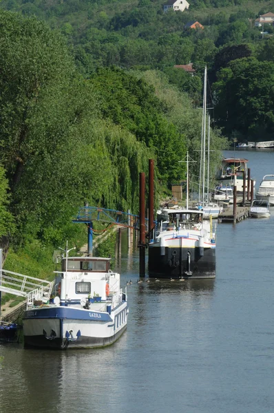 Frankreich, die Stadt von triel sur seine — Stockfoto