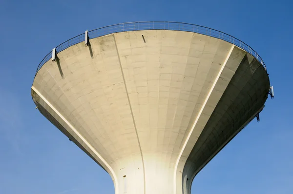 Torre de água de Les Mureaux em França — Fotografia de Stock