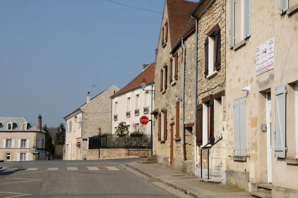 Francia, el pueblo de Sagy en Val d Oise — Foto de Stock