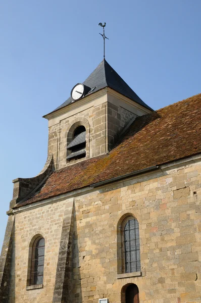 Frankrike, klassisk kyrkan av sagy i val d oise — Stockfoto