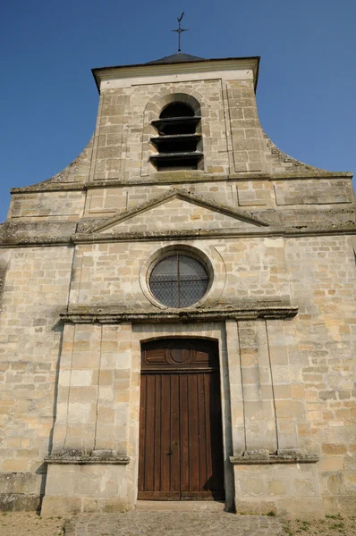 Francia, la iglesia clásica de Sagy en Val d Oise — Foto de Stock