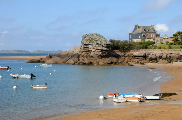 Bretagne, costa de granito rosa en Tregastel —  Fotos de Stock