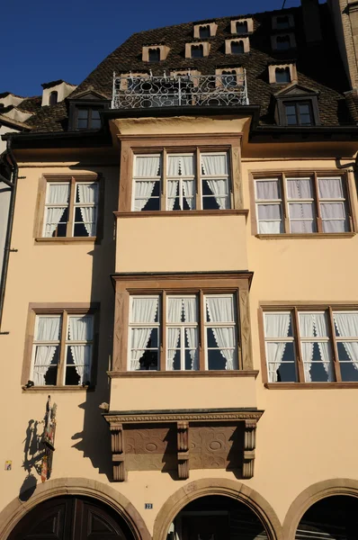 Bas rhin, staré budově ve Štrasburku — Stock fotografie