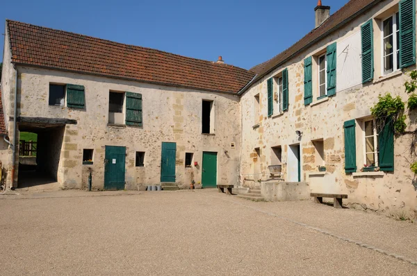 Ecancourt gospodarstwa w jouy le moutier w val d oise — Zdjęcie stockowe
