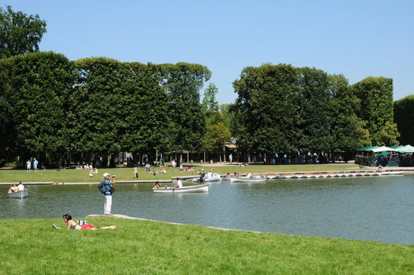 Château de Versailles, le Grand Canal en été — Photo