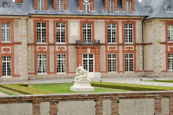Frankrijk, de klassieke castel van breteuil — Stockfoto